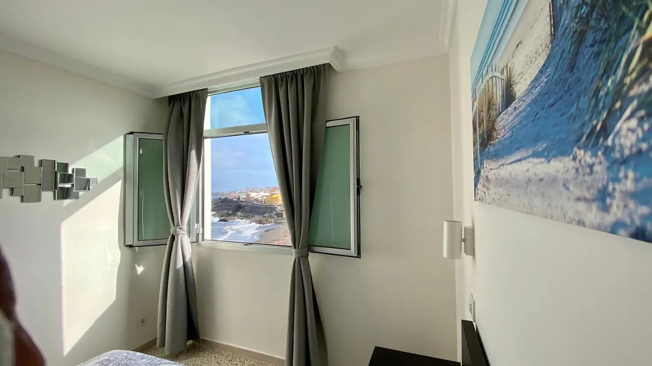 Hermoso Edificio Frente Al Mar Con Gran Terraza Y Hermosas Vistas Las Palmas / Gran Canaria Spanien