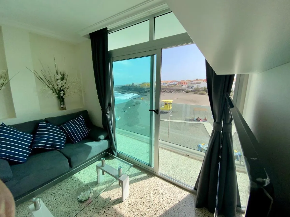 Hermoso Edificio Frente Al Mar Con Gran Terraza Y Hermosas Vistas Las Palmas de Gran Canaria 0*,  Spain